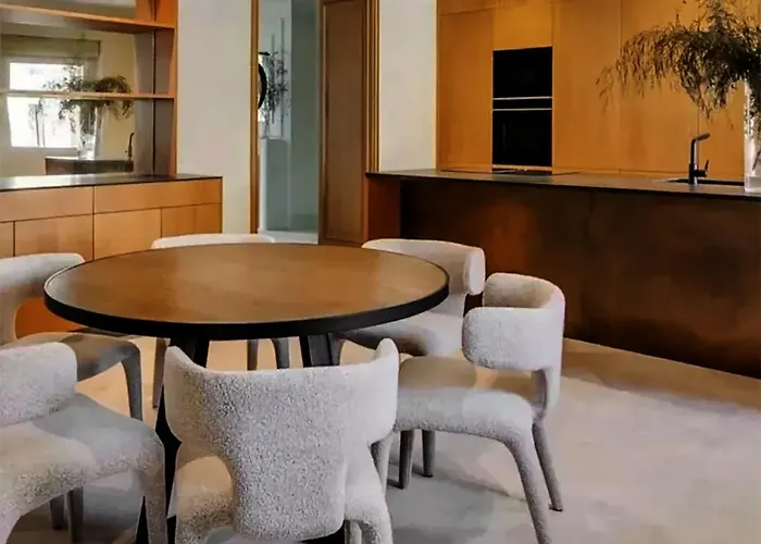 Boutique Apt& Sea View